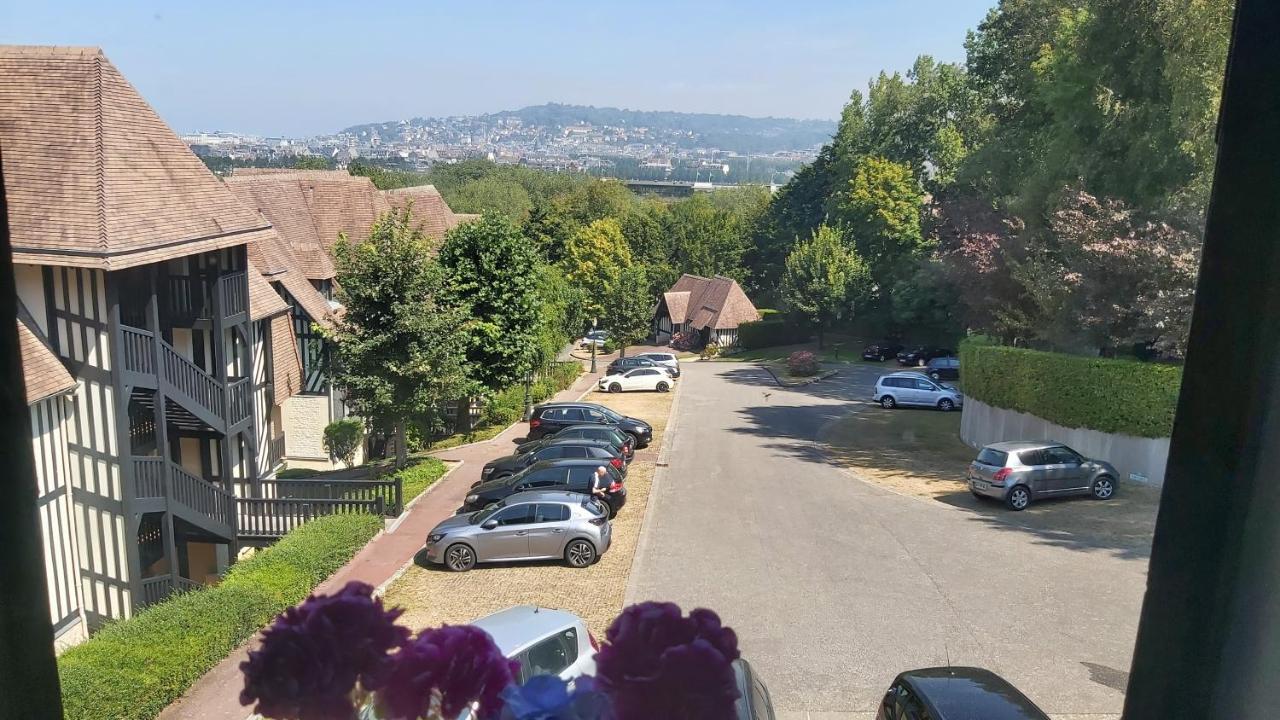 Appartement Domaine Des Yearlings Deauville Exterior foto
